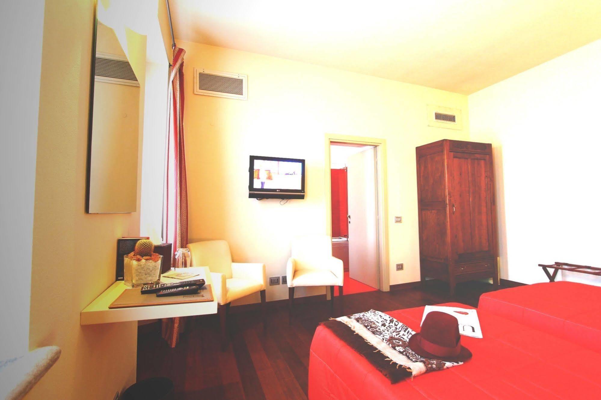 La Fermata Resort Alessandria Ngoại thất bức ảnh